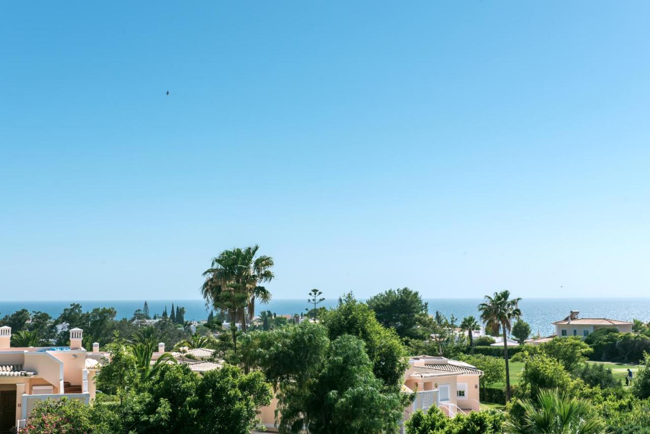 Luxurious First Floor Apartment Sleeps 4 Carvoeiro  Exteriör bild