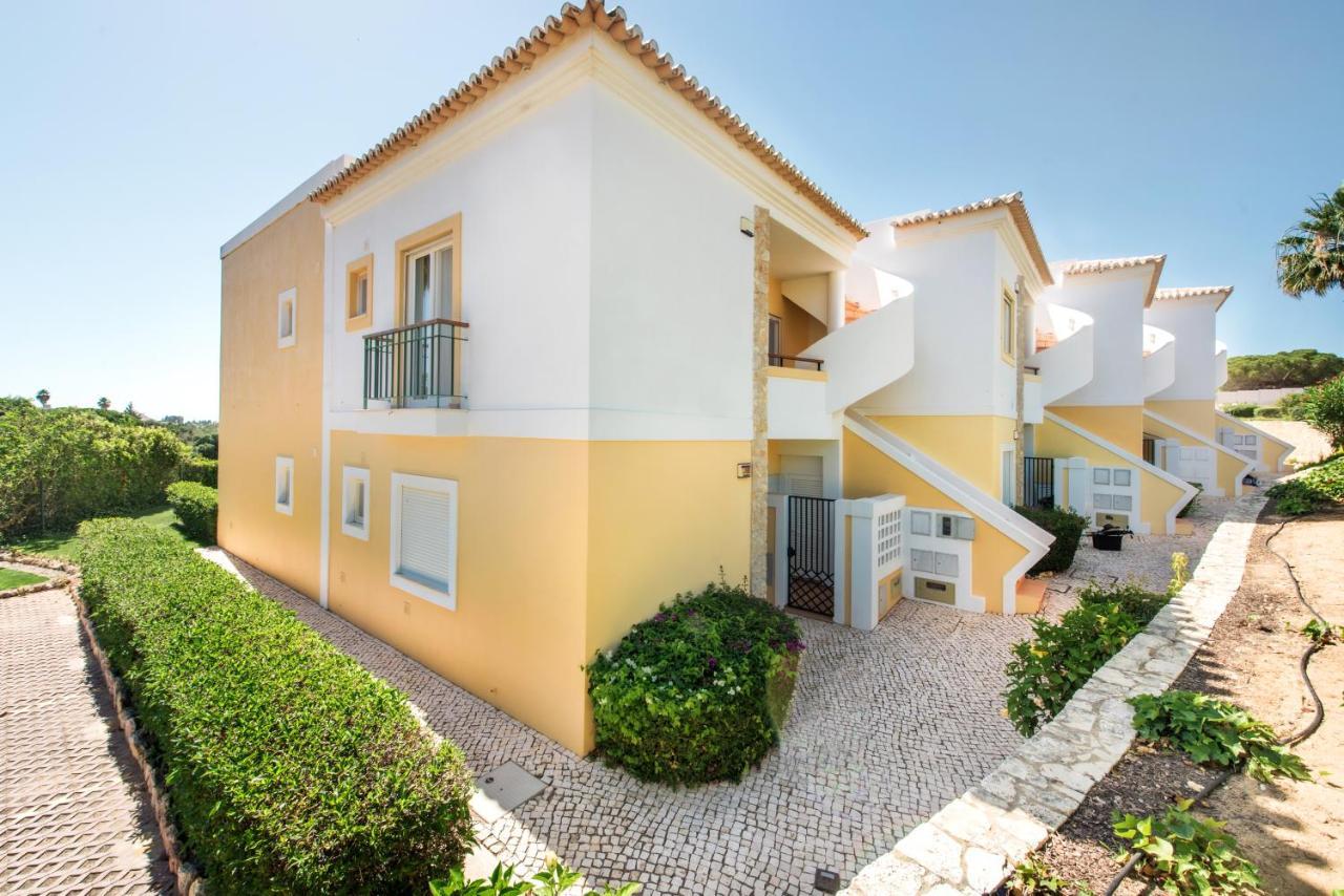 Luxurious First Floor Apartment Sleeps 4 Carvoeiro  Exteriör bild